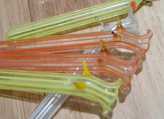 The Secret Object I Discovered in My Grandmother’s Closet Revealed a Forgotten Tradition of Beauty, Mystery, Memory