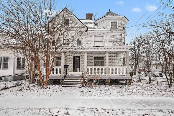 A Rare Historic Treasure in Bay City: The Late-19th Century Shipbuilder’s Home at 409 N Henry St, Michigan