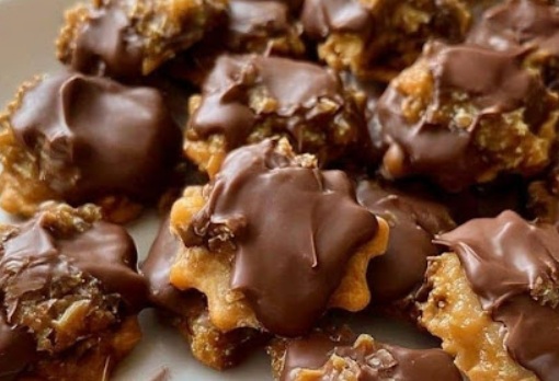 Old-School Pecan Dandy Do s: A Nostalgic Sweet