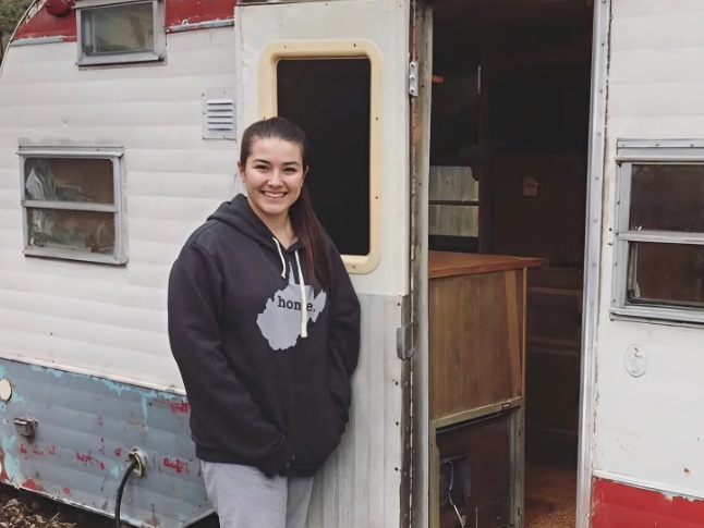 She was only fourteen when she bought an old van and renovated it completely by herself the finished result is beyond anything people imagined